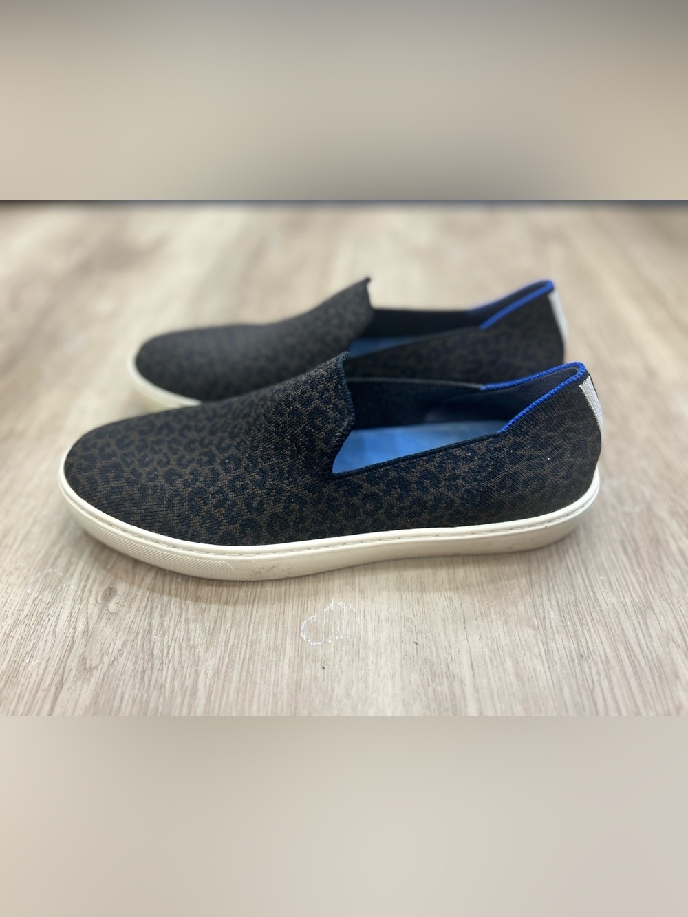 Rothy’s slip on sneakers casual shoes leopard print sz. 9.5 comfort neutral